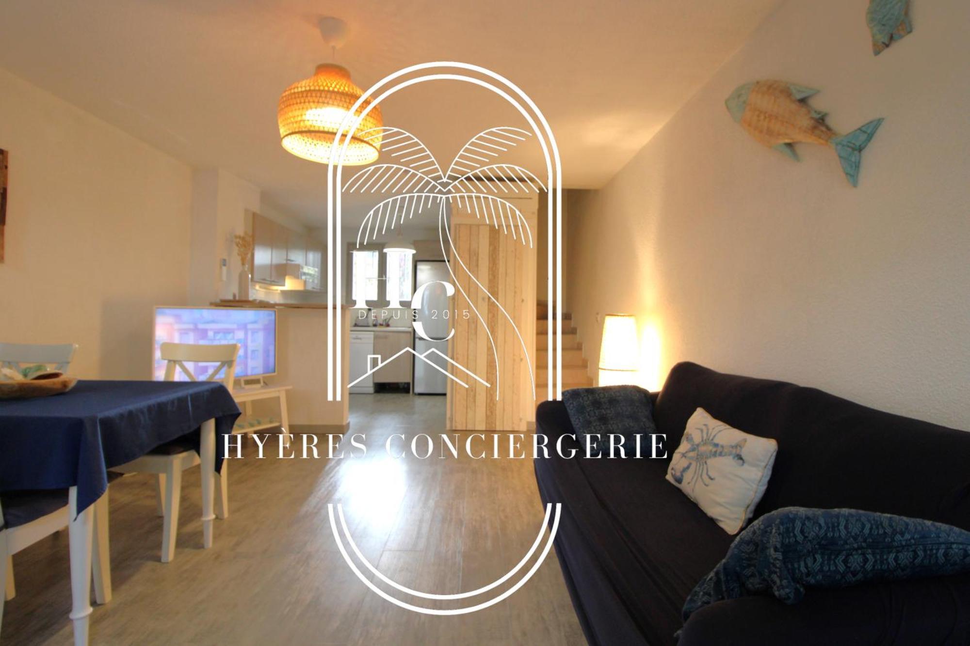 Triplex Le Port D'Hyeres-400M-Clim Wifi Parking By Hc Appartement Buitenkant foto
