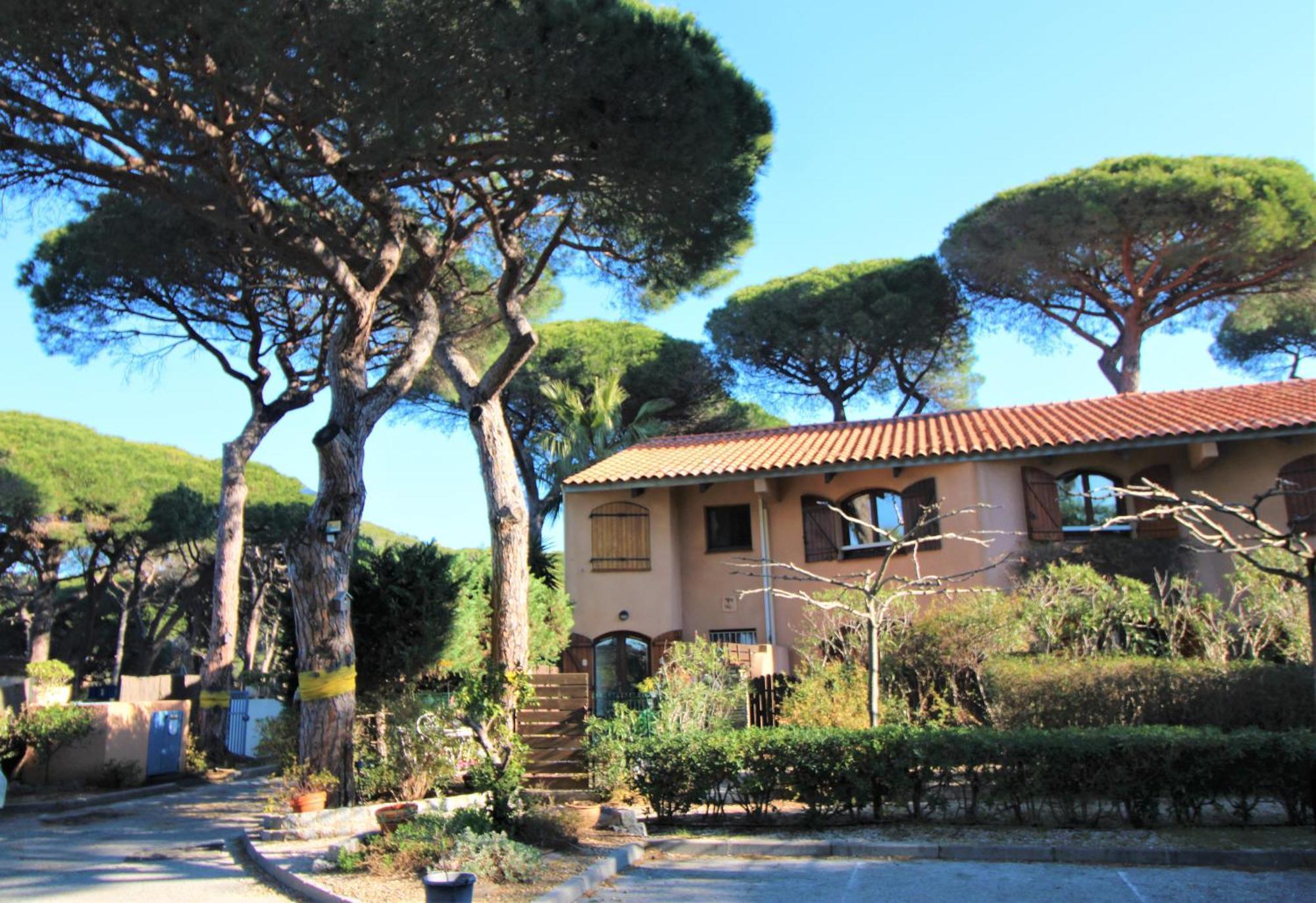 Triplex Le Port D'Hyeres-400M-Clim Wifi Parking By Hc Appartement Buitenkant foto